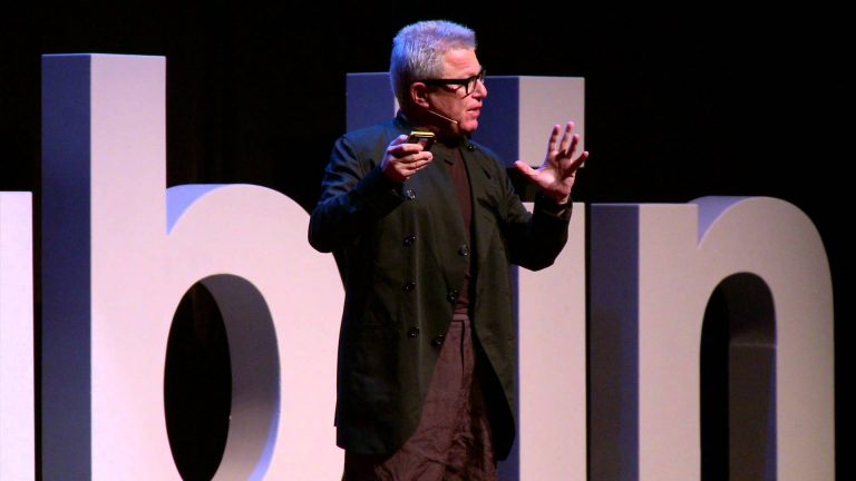 Daniel Libeskind giving a talk at tedx