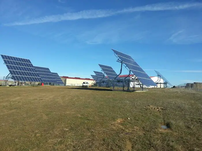 Suministro de 100kW con paneles solares SolarWorld