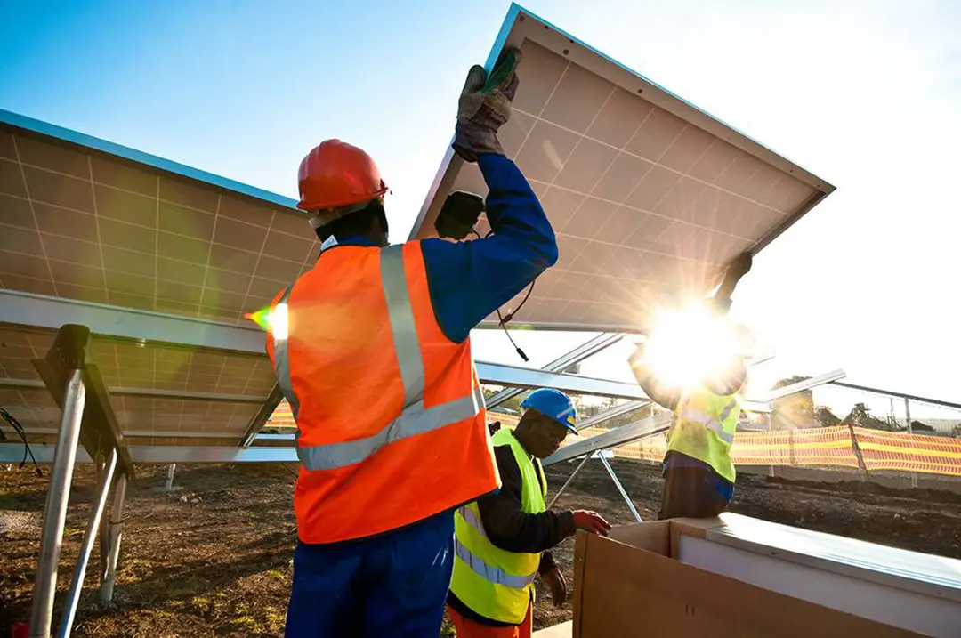 Jinko-Solar-Photovoltaik-Fabrik auf dem neuesten Stand der Technik
