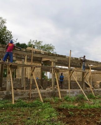 Schule im Bau