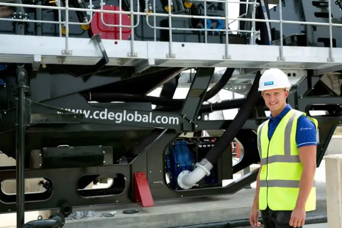 CDE Global Service Engineer