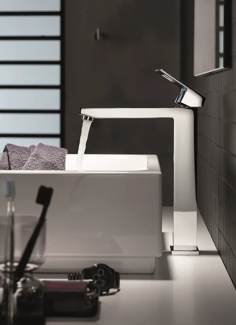 GROHE introduces Eurocube faucet with professional spray