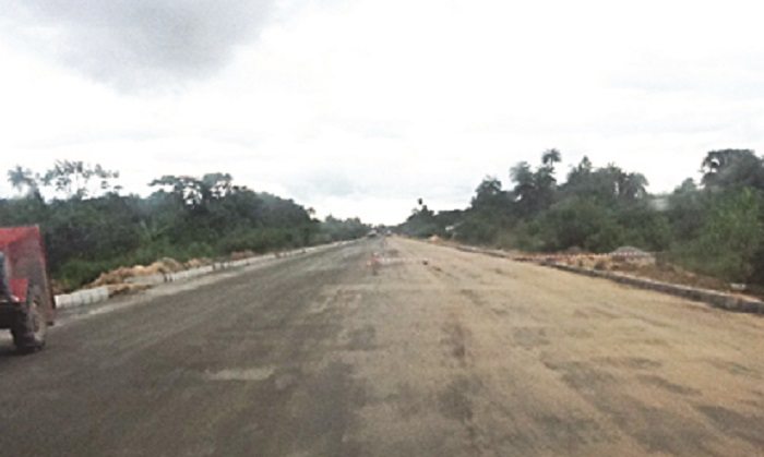 Construction work on major road in Nigeria halts