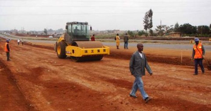 Dangote Industries baut Betonstraßen in Nigeria