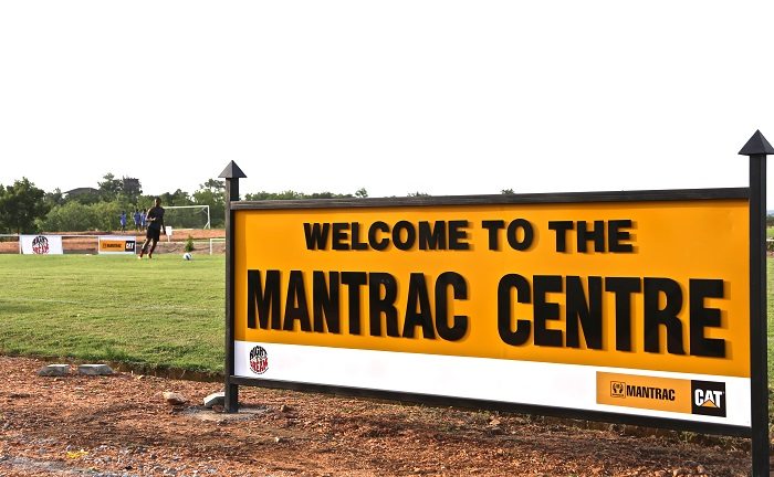 Mantrac baut ein Caterpillar-Motorenzentrum in Ghana