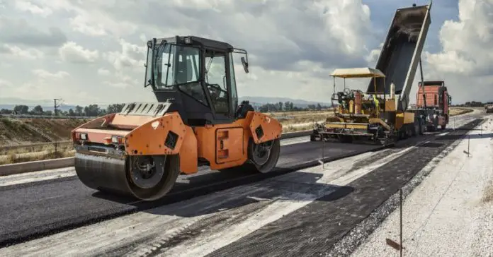 Construction of major highways in Zimbabwe kicks off
