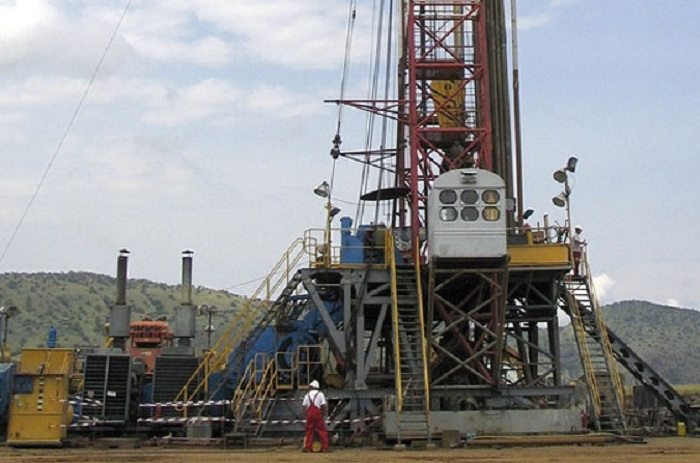 Die Weltbank fordert Uganda auf, sich vom Öl zu diversifizieren