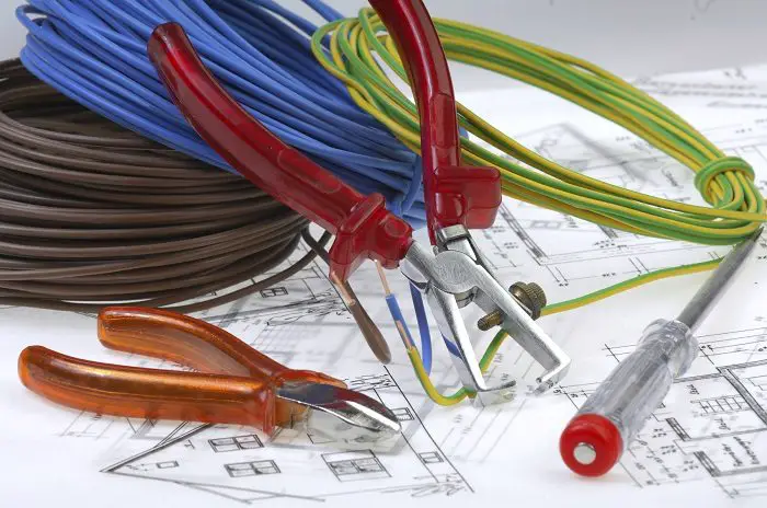 Ghana Electrical contractors asked to use quality products