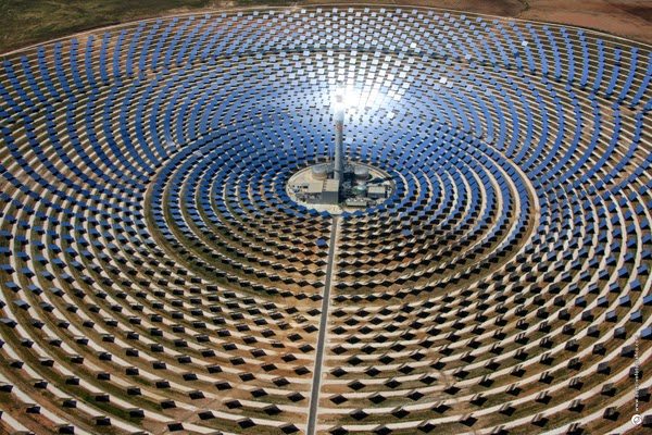 L'agence solaire marocaine s'installe en Chine et en Arabie Saoudite pour un projet solaire majeur