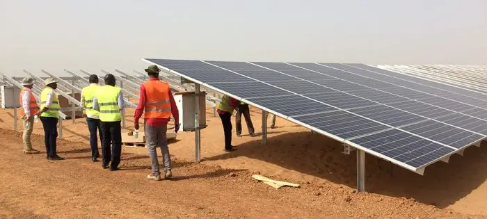 Le Sénégal commence à travailler sur un grand projet solaire en Afrique subsaharienne