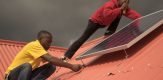 Deutsches Unternehmen sammelt 15.5 Millionen US-Dollar für Solar-Heimsysteme in Ostafrika