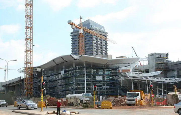 Nigerian city of Lagos faces construction slump