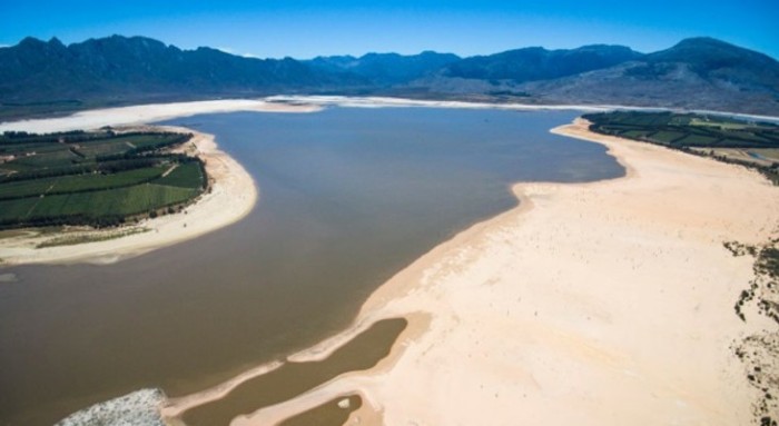 Water shortage in Cape Town reaches crisis level