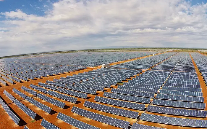 Marokko beginnt mit dem Bau einer US $ 782m Noor Midelt-Solaranlage