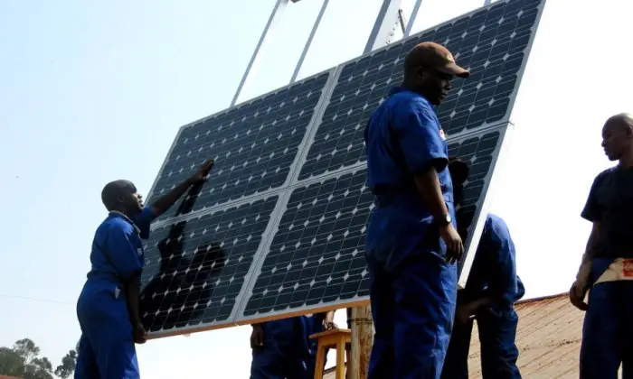 Elfenbeinküste stärkt überlastetes Stromnetz mit neuem Solarkraftwerk