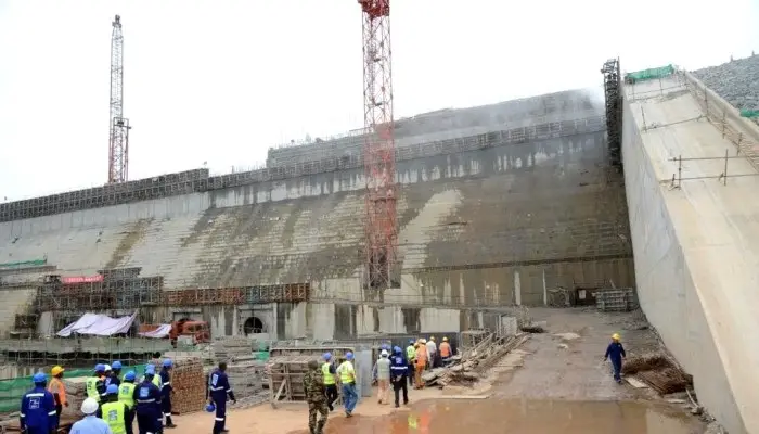 Bau des Grand-Eweng-HEP-Staudamms in Kamerun läuft