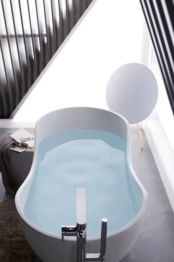 KOHLER Abrazo Bath Provide the Ultimate Sense of Visual Wonder