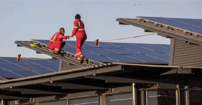 SOLA Future Energy öffnet seine Türen in Johannesburg
