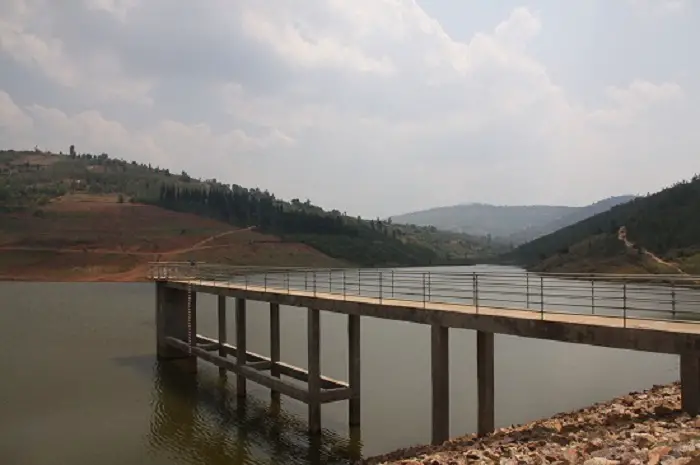 Iniziano i progetti di rinnovamento della rete idrica del Ruanda
