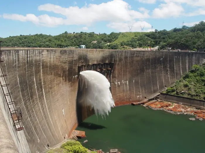 Am Kariba-Damm im südlichen Afrika steigt der Wasserstand weiter an