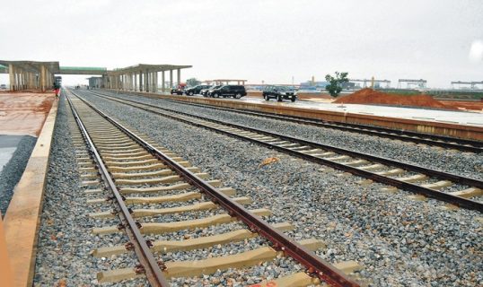 Le Ghana présélectionne six entreprises pour le projet de chemin de fer oriental