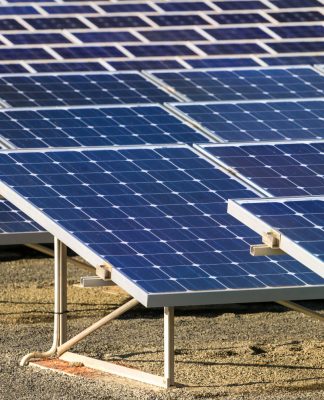 Nigeria invests US $20bn in 20 new solar power projects