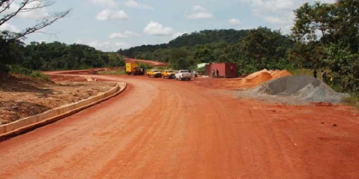 Nigeria awards US $3.4m worth of contracts for the construction and rehabilitation of roads