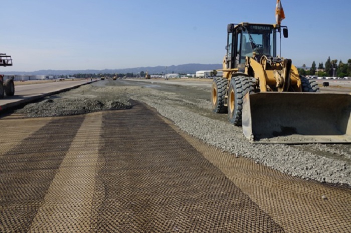 Zimbabue invertirá 20 millones de dólares en reconstrucción de carreteras y puentes