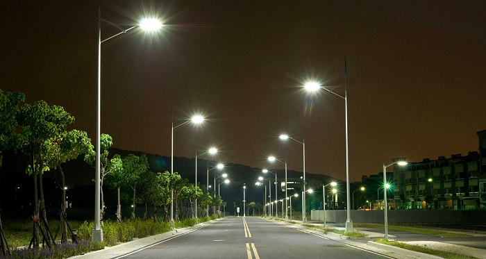 Zimbabwe halts solar street light project
