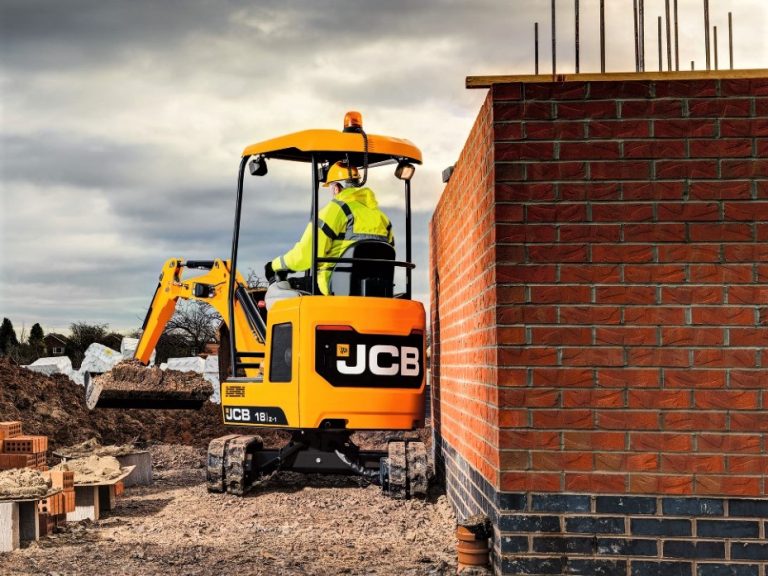 JCB introduces 19C-1, zero tailswing 18Z-1 compact excavators