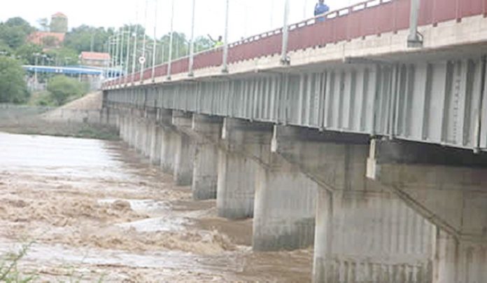 Mozambique commence construction of new bridge across Licungo River