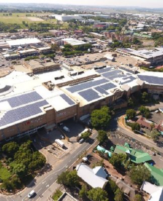 Erste Solar-PV-Anlage in der Liberty Midlands Mall in Südafrika installiert