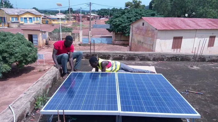 Kazang entregará viviendas con energía solar en Zambia