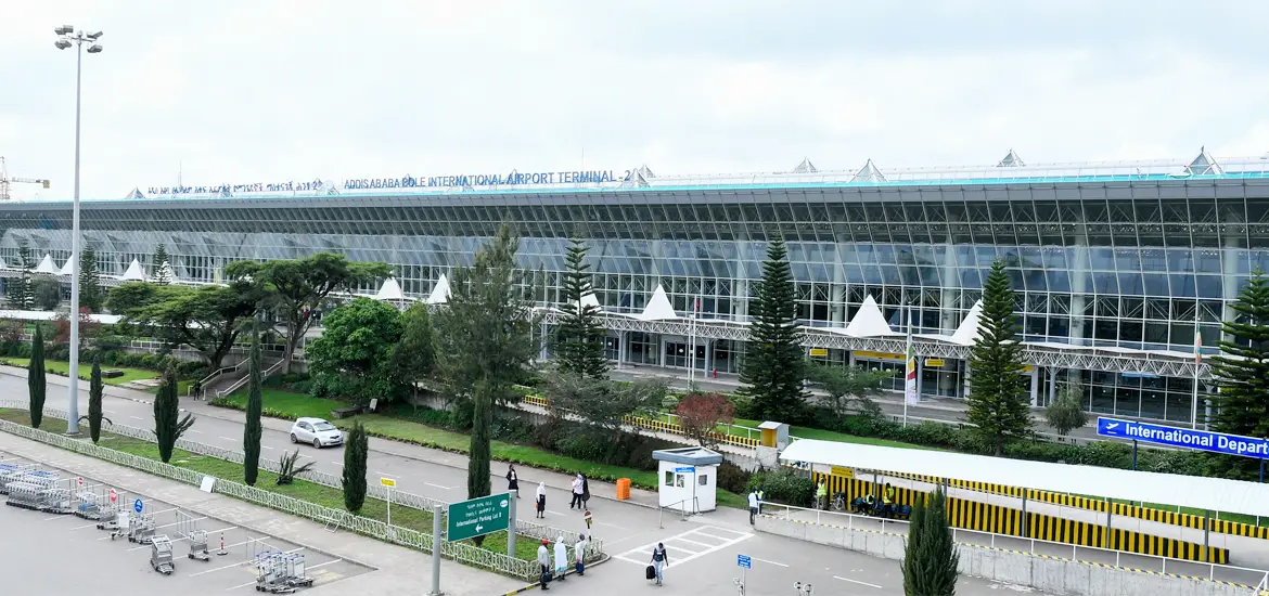 Etiópia inaugura o maior centro de aviação aeroportuária da África