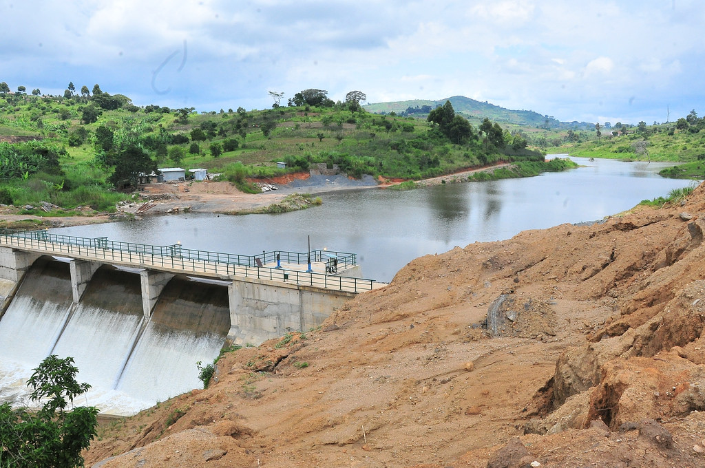 Uganda comenzará la construcción de la presa minihidroeléctrica de Nyagak