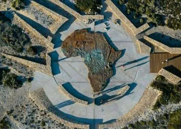 US $ 1m ikonische Karte des Afrika-Denkmals in Südafrika enthüllt