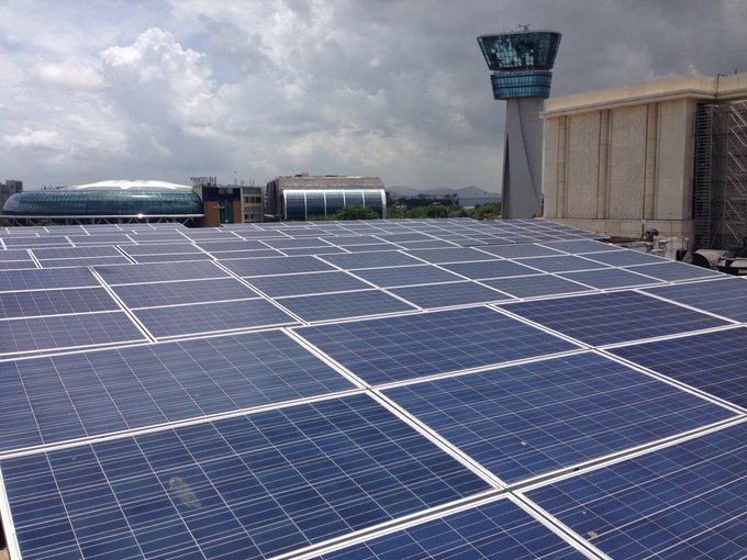 Zimbabwe builds 20MW solar power plant