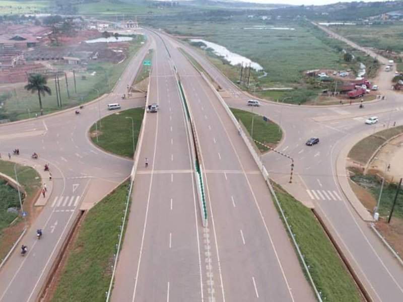 Construction of Kampala-Entebbe Expressway nears completion