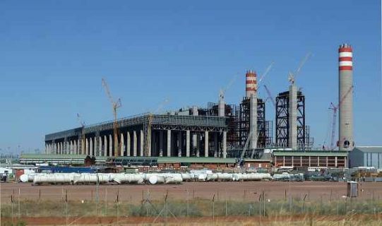 Südafrika erweitert das nationale Stromnetz um die Einheit 1 des Kraftwerks Medupi