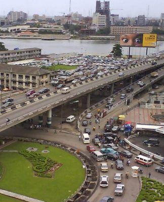 Le Nigérian rouvre Apongbon Bridge