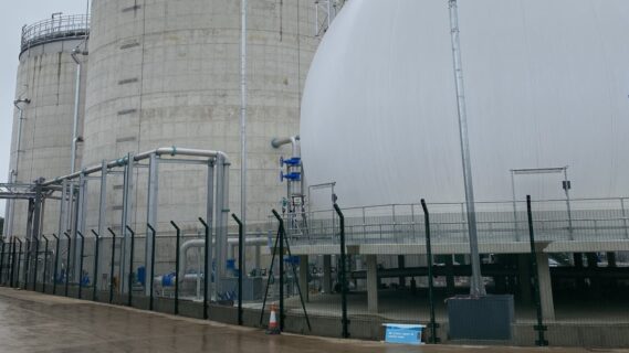 Digester mixing technology in wastewater treatment