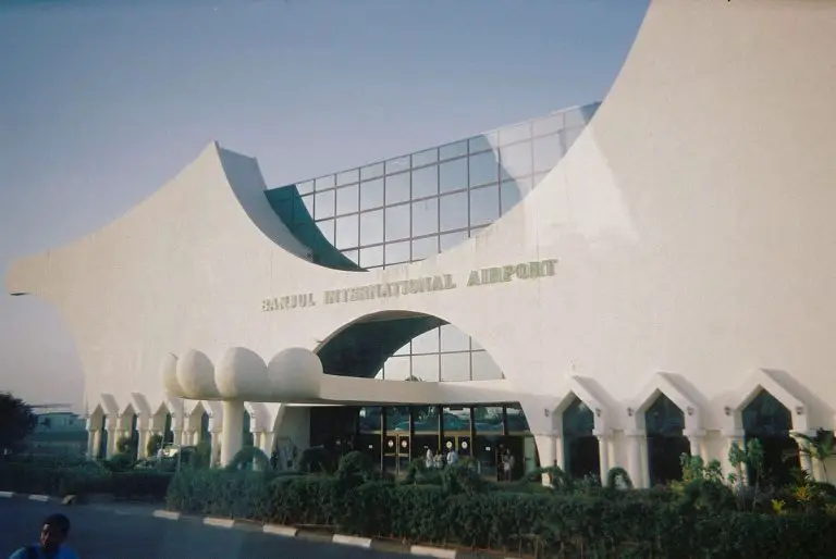 La Gambie recevra 12 millions de dollars pour moderniser l'aéroport de Banjul