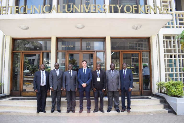 Cooperation with the Technical University of Kenya: African students learn about modern building systems with precast concrete elements