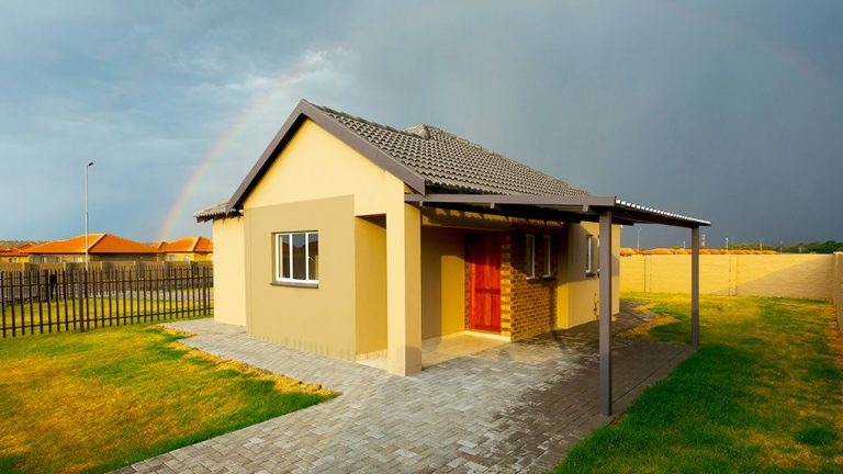 Royal Bafokeng housing