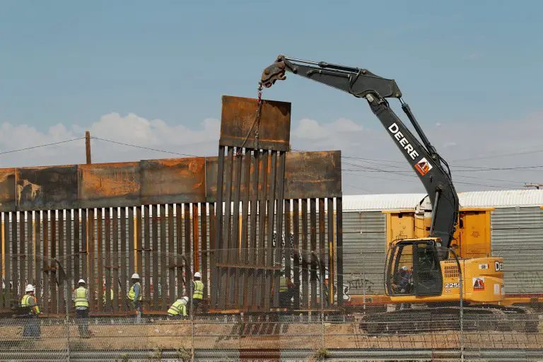 SWVC obtient 524 millions de dollars pour la construction d'un mur frontalier en Arizona