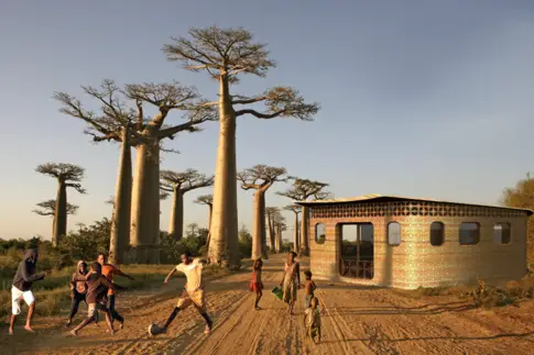 Últimos desenvolvimentos na construção de Hut v1.0 (“Bougainvillea”), primeira escola impressa em 3D em Madagascar