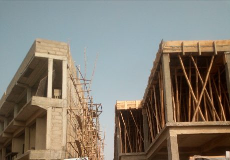 Projet de développement le long de Palm Avenue Rd à Mushin, Lagos Nigeria