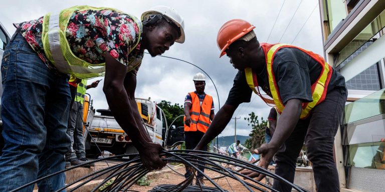 Réseau de fibre optique en RDC pour connecter l'Afrique de l'Est et de l'Ouest