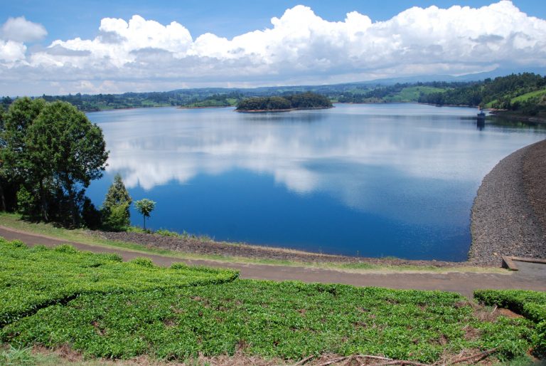 Le gouvernement va construire 100 barrages au Kenya pour irriguer 3 millions d'acres de terres