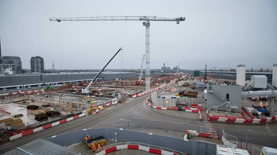 First-concrete-pour-to-create-bases-slab-for-HS2-tracks-at-Old-Oak-Common-station